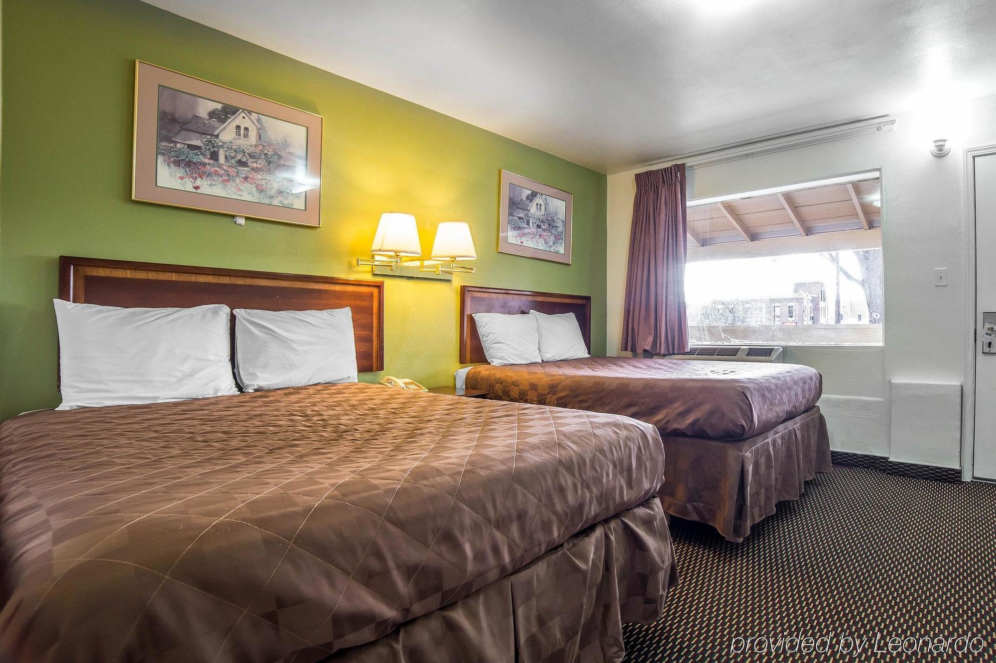 Oyo Hotel Pendleton Or Downtown Bagian luar foto