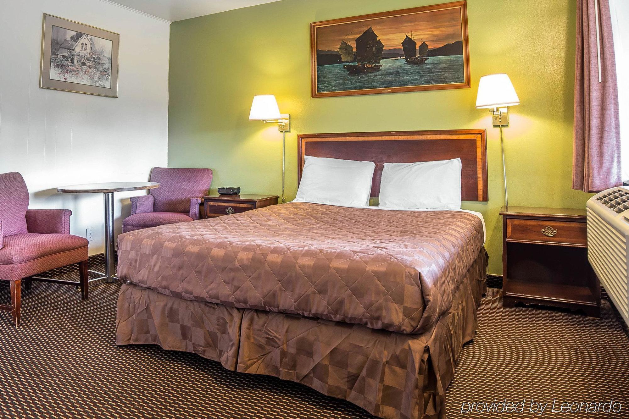 Oyo Hotel Pendleton Or Downtown Bagian luar foto