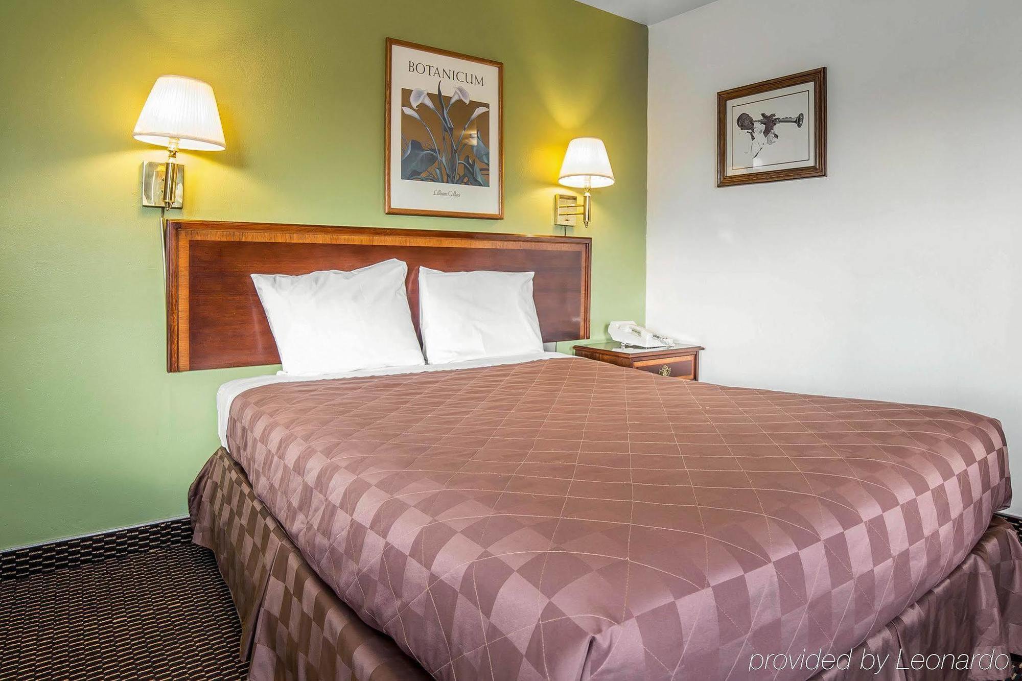 Oyo Hotel Pendleton Or Downtown Bagian luar foto