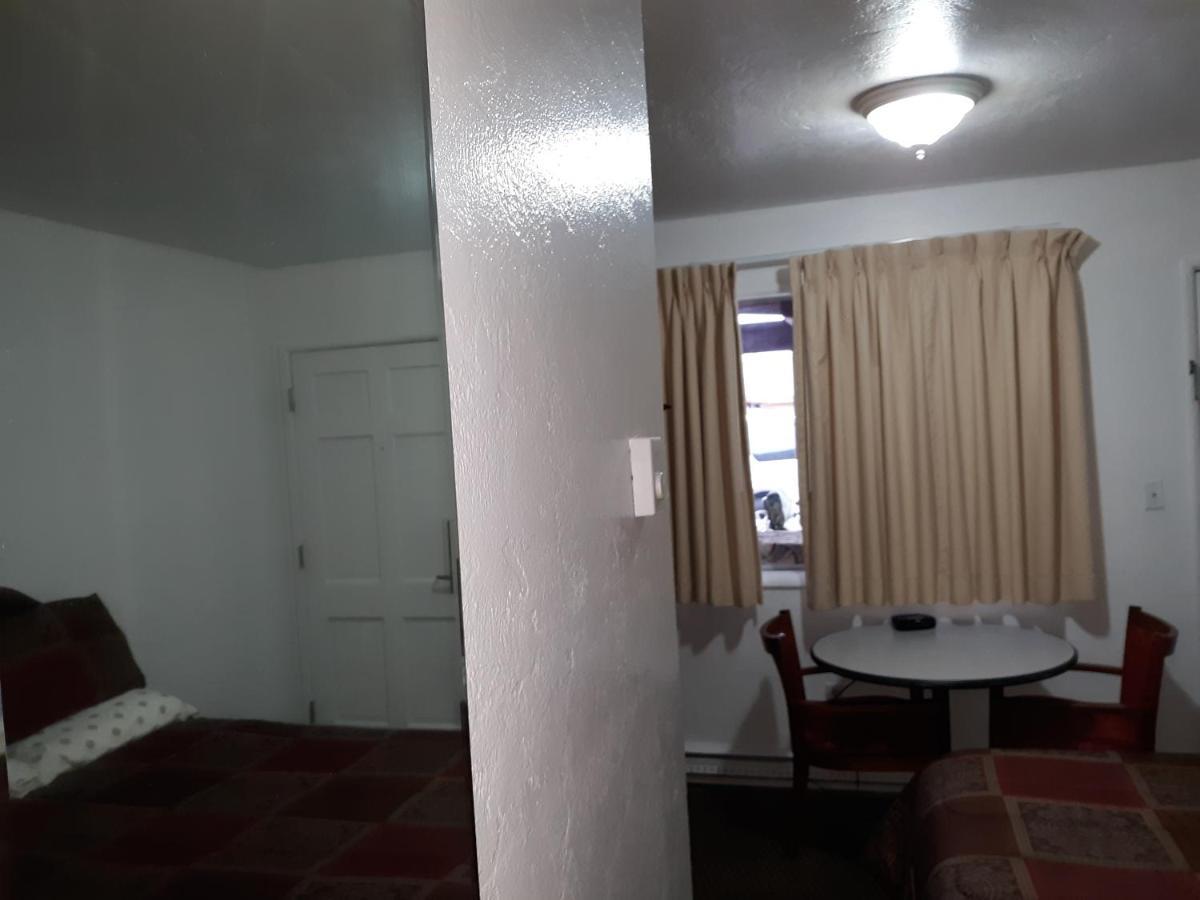 Oyo Hotel Pendleton Or Downtown Bagian luar foto
